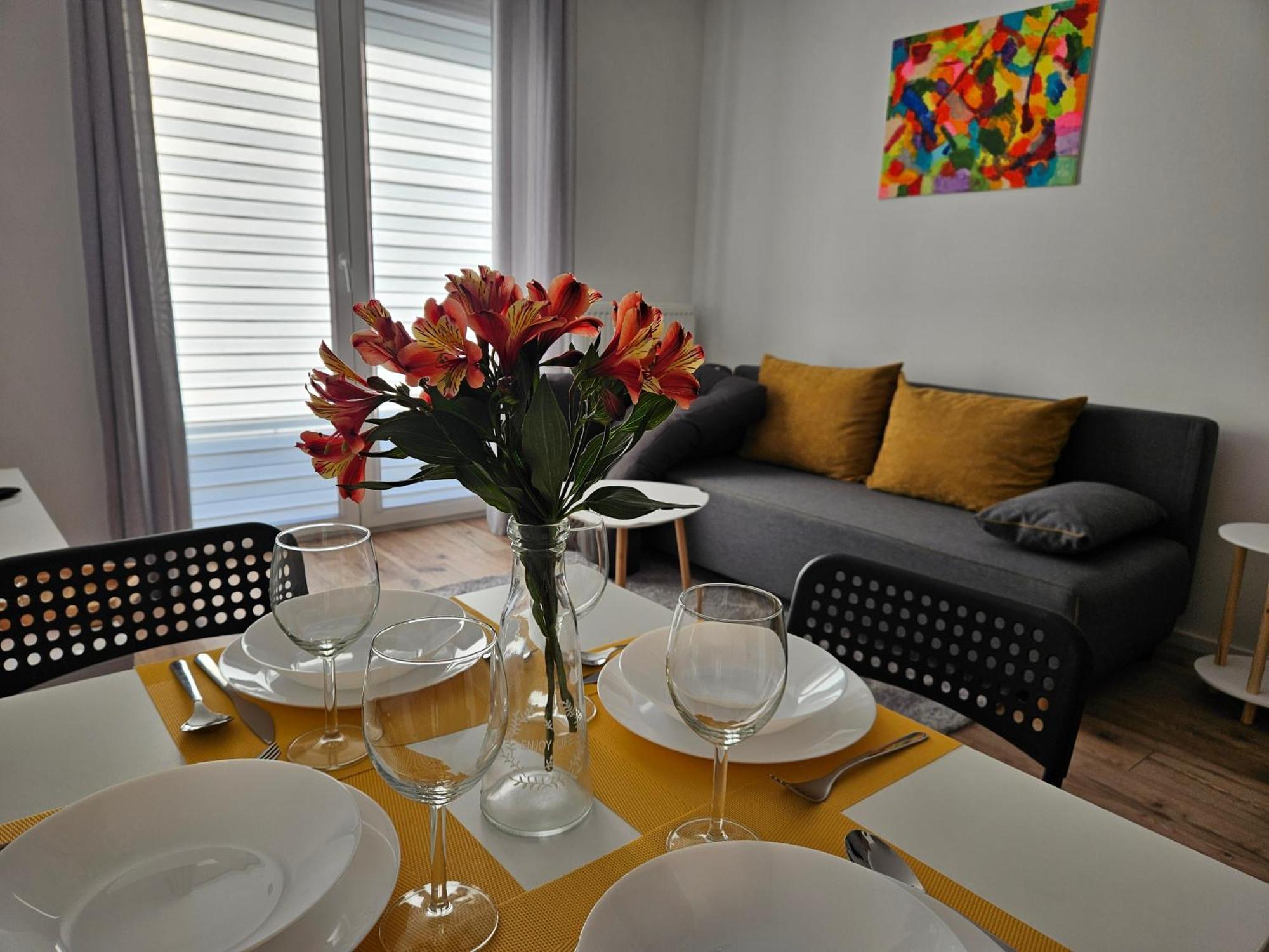 Apartament Oaza Na Sterowcow Daire Dywity Dış mekan fotoğraf